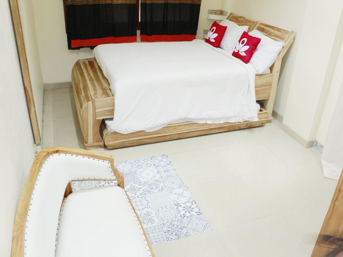 Zen Rooms Cassa Dua Pasteur 万隆 外观 照片