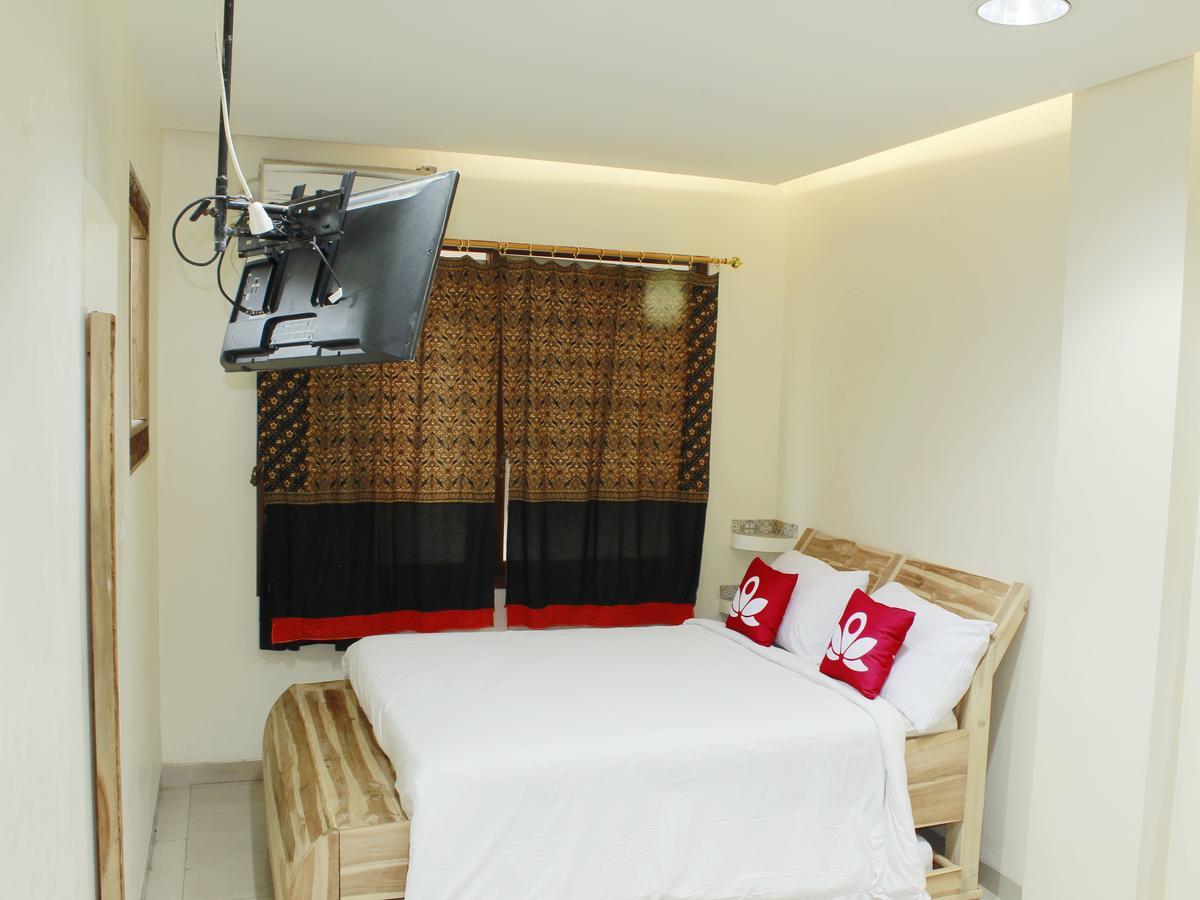Zen Rooms Cassa Dua Pasteur 万隆 外观 照片