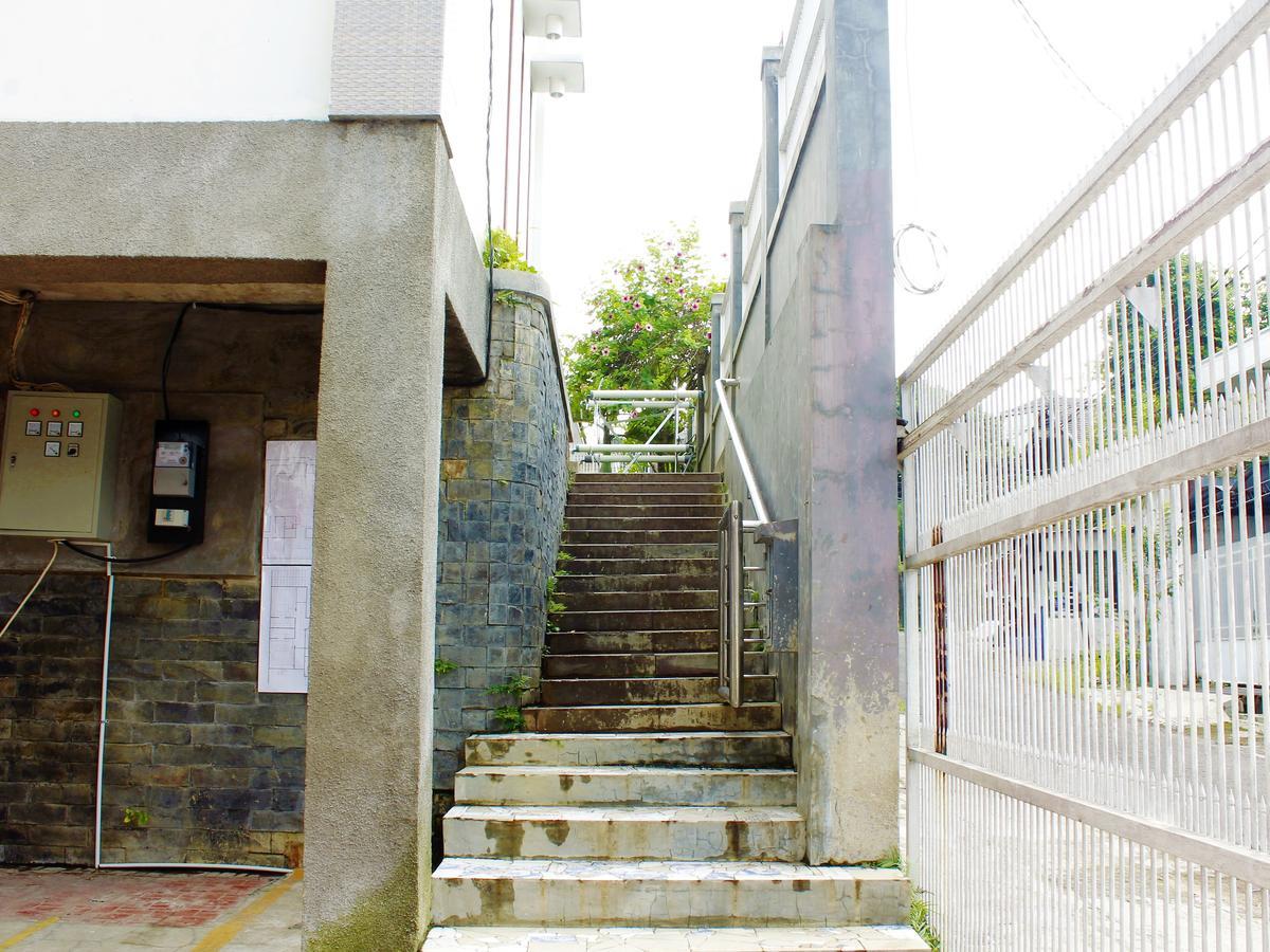 Zen Rooms Cassa Dua Pasteur 万隆 外观 照片